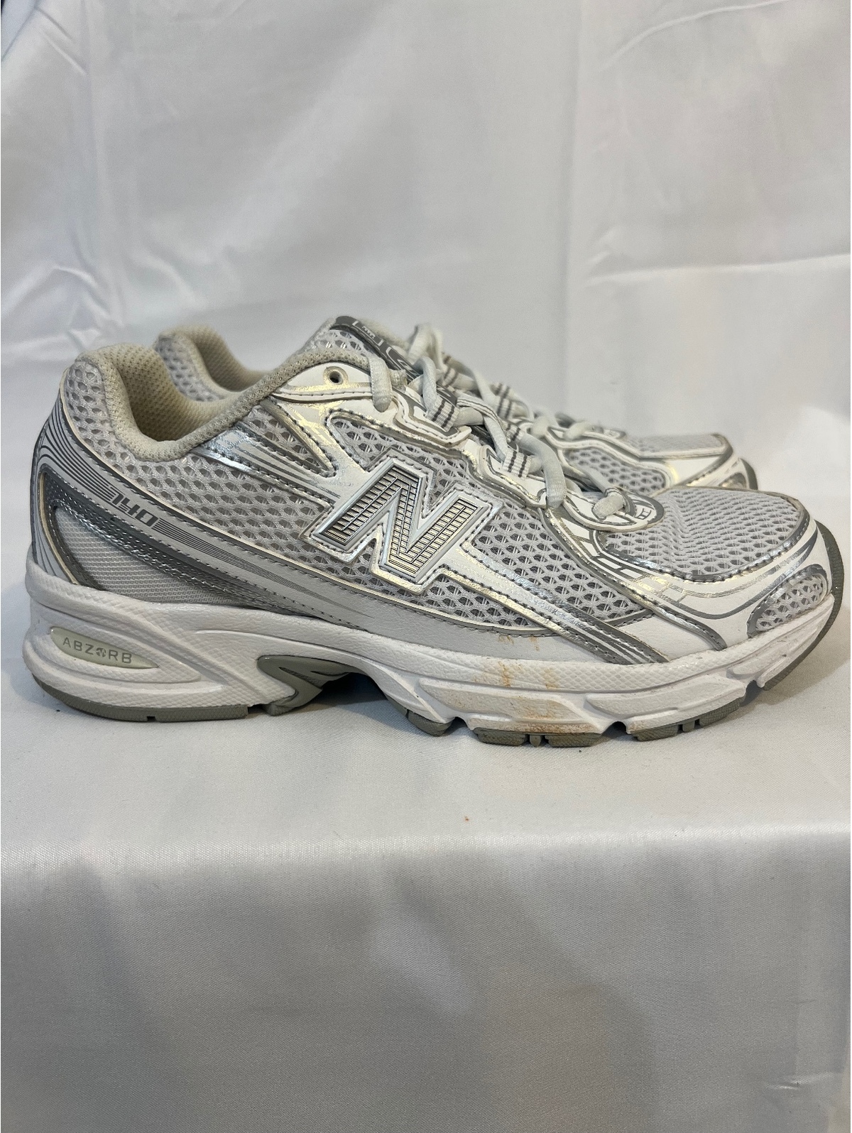 New Balance 740 White Grey